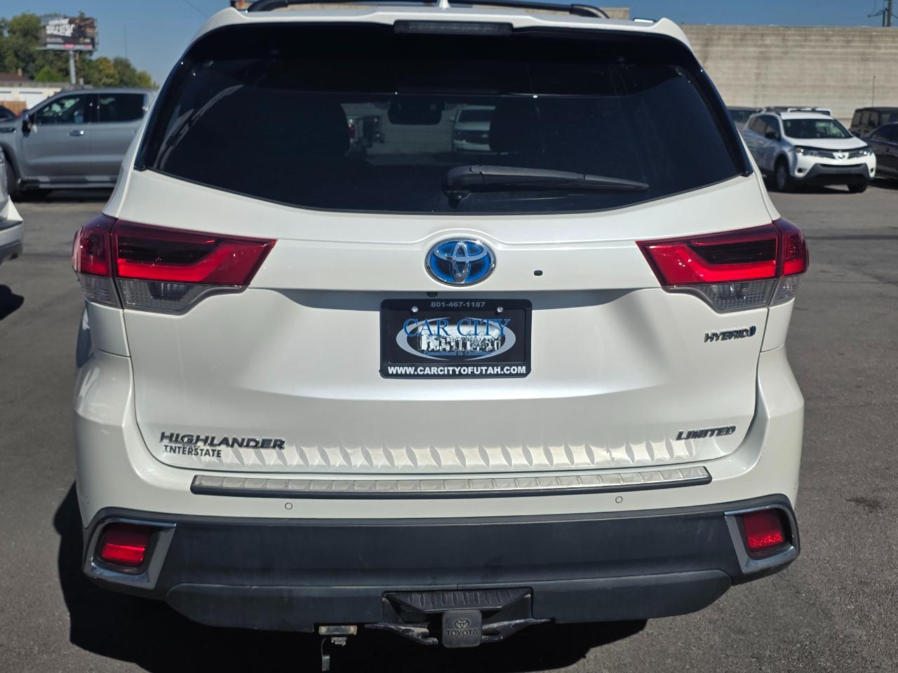 Toyota Highlander Hybrid Limited V6 AWD (Natl) 2019