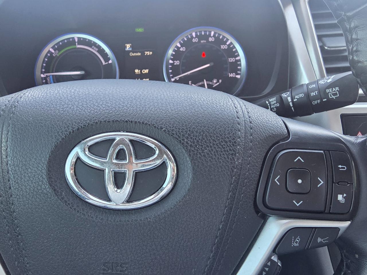 Toyota Highlander Hybrid Limited V6 AWD (Natl) 2019