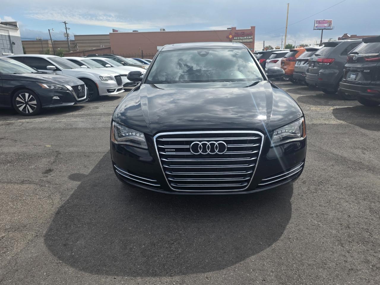 Audi A8 L 4dr Sdn 3.0L 2013
