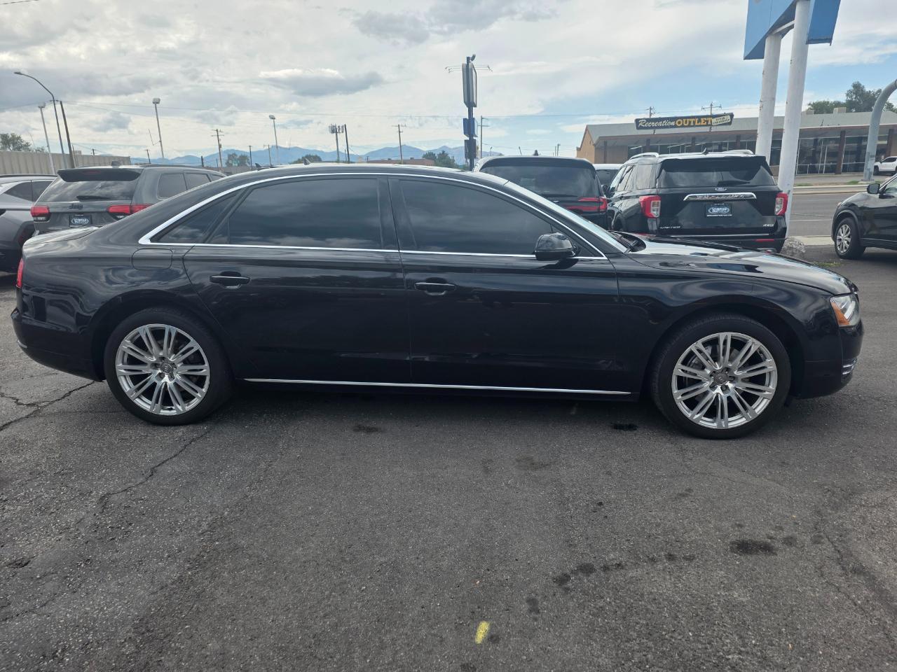 Audi A8 L 4dr Sdn 3.0L 2013