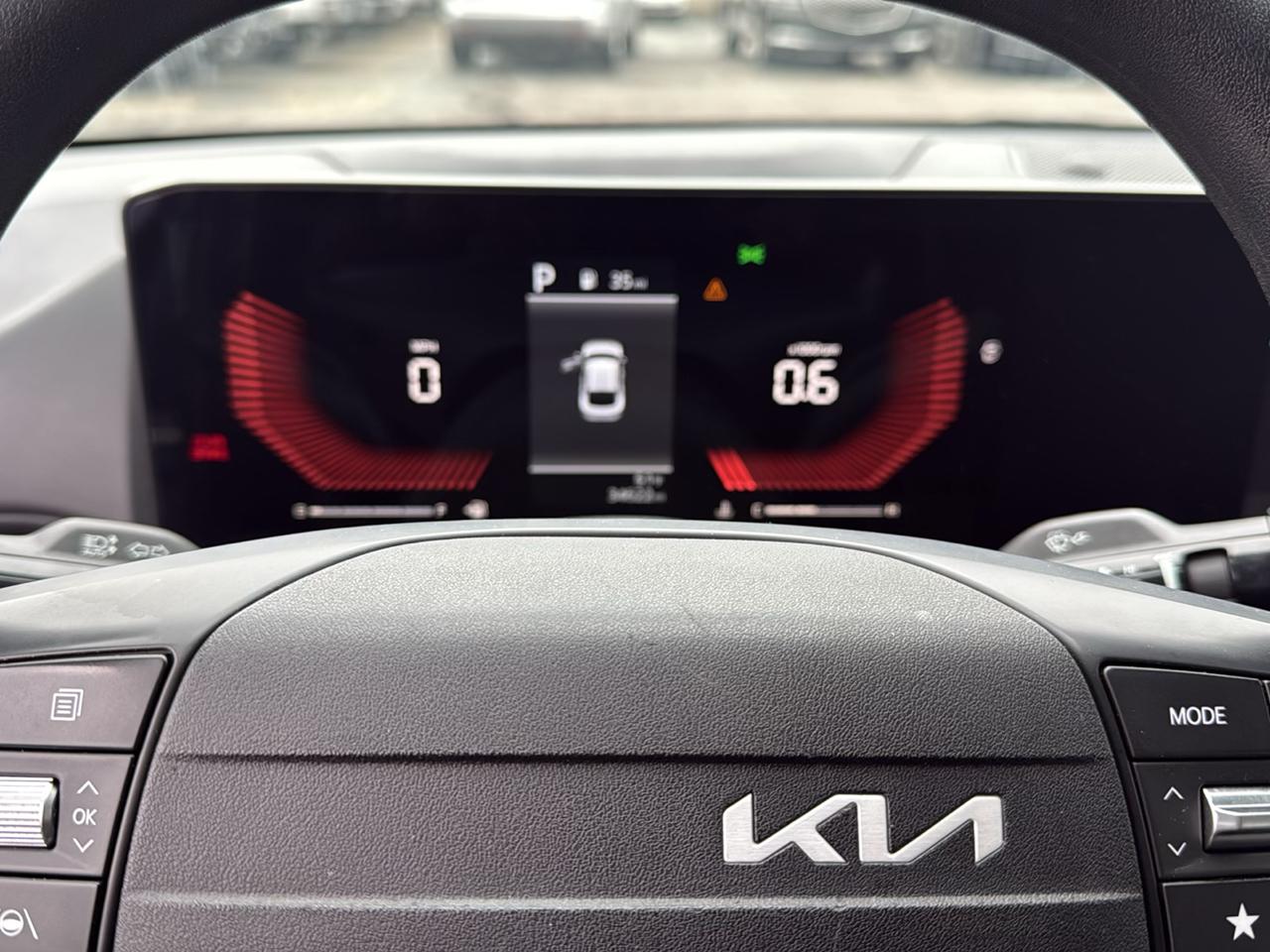 Kia K4 LXS FWD 2025