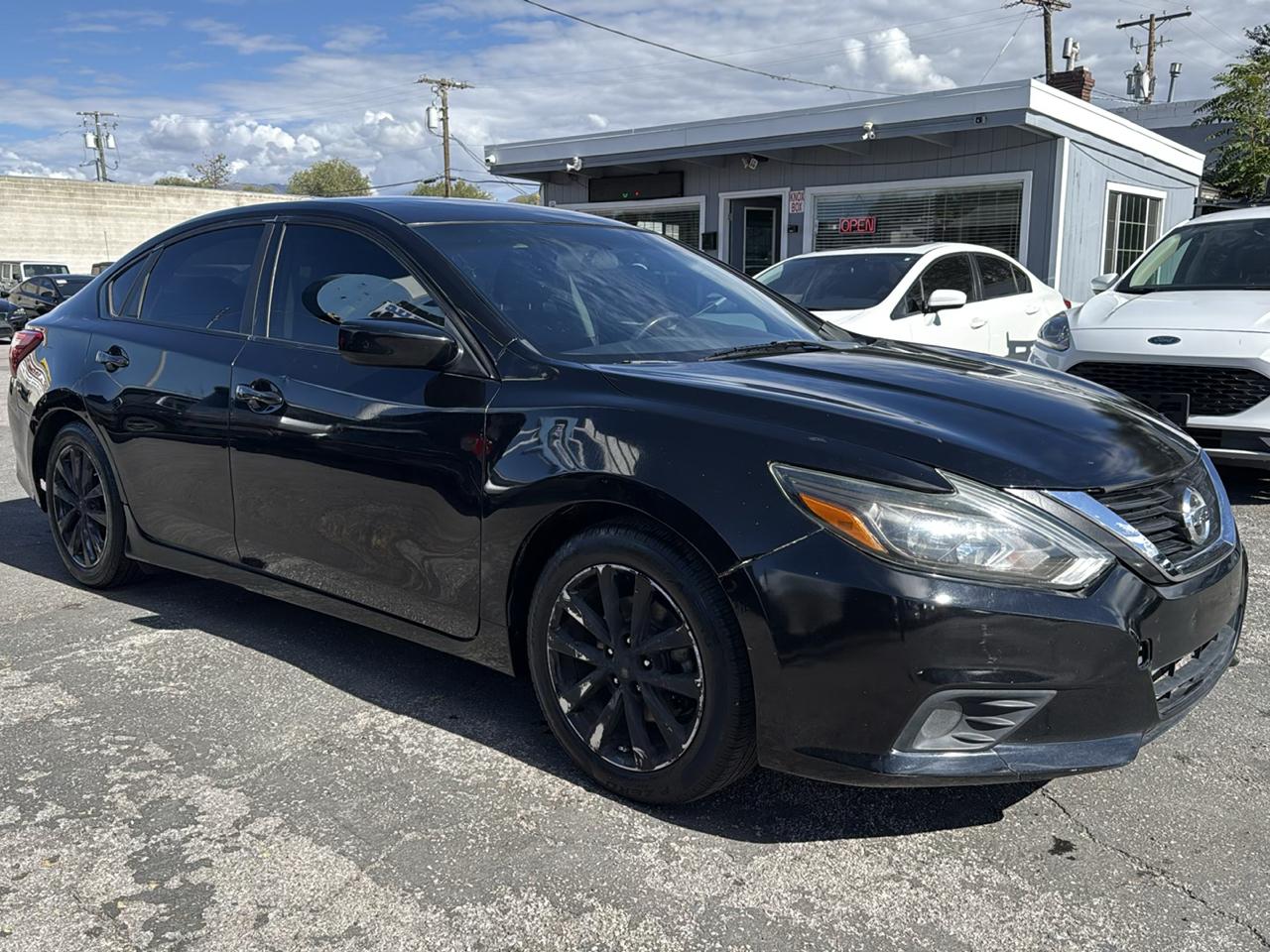 Nissan Altima 2.5 SV Sedan 2017