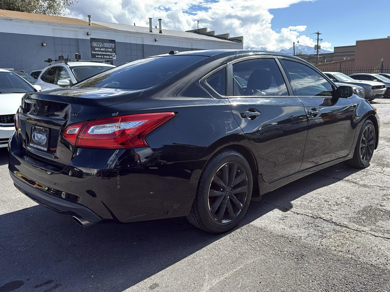 Nissan Altima 2.5 SV Sedan 2017