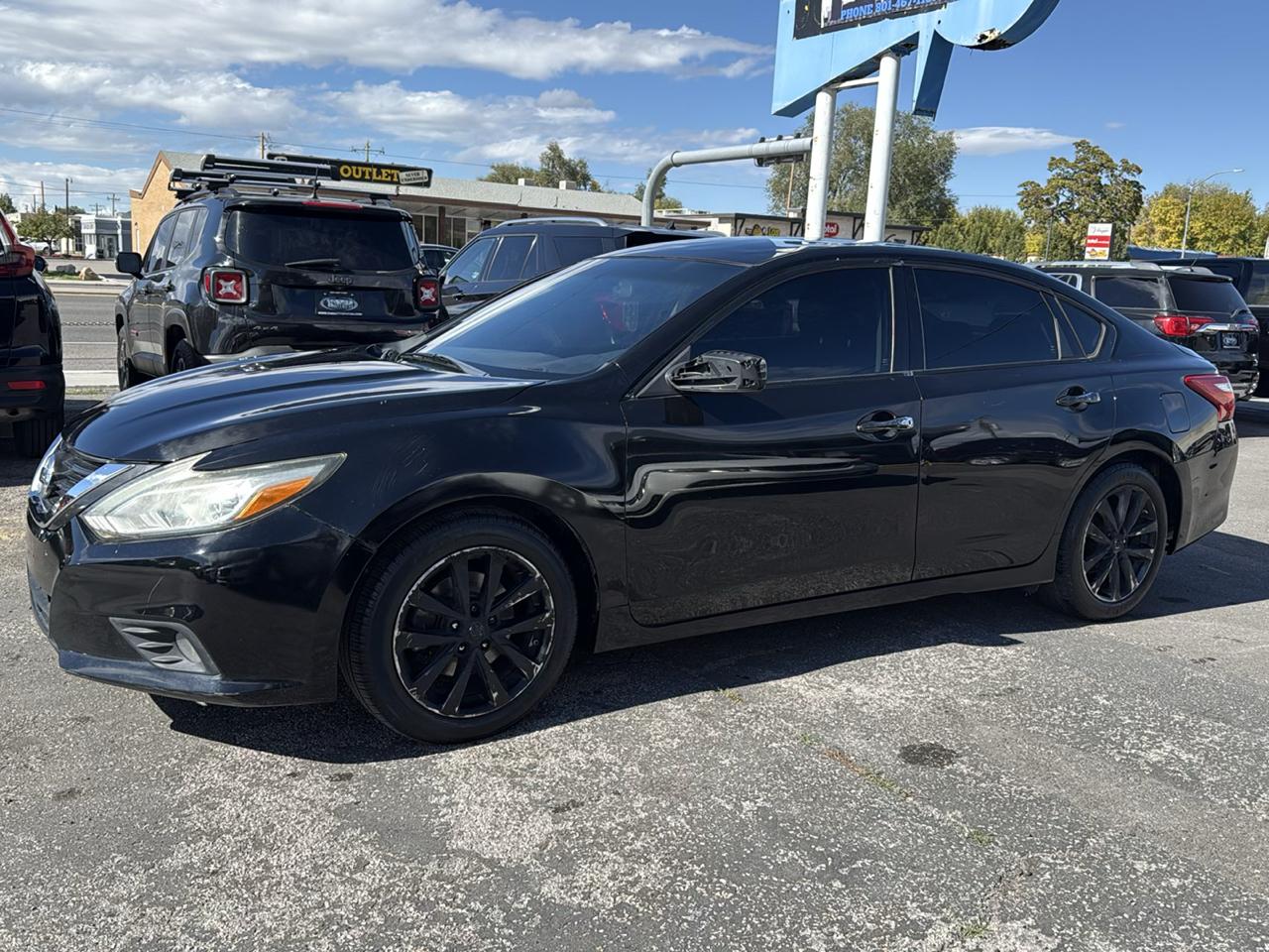 Nissan Altima 2.5 SV Sedan 2017