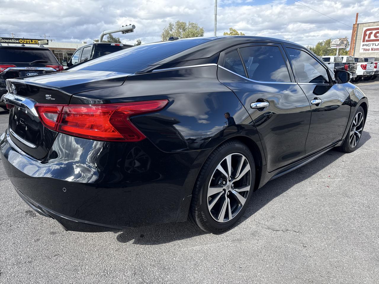 Nissan Maxima SL 3.5L 2017