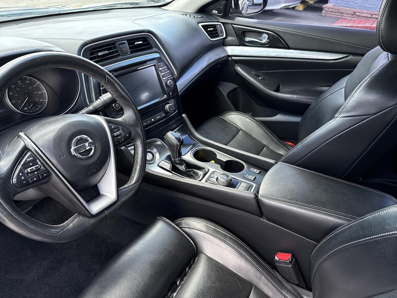 Nissan Maxima SL 3.5L 2017
