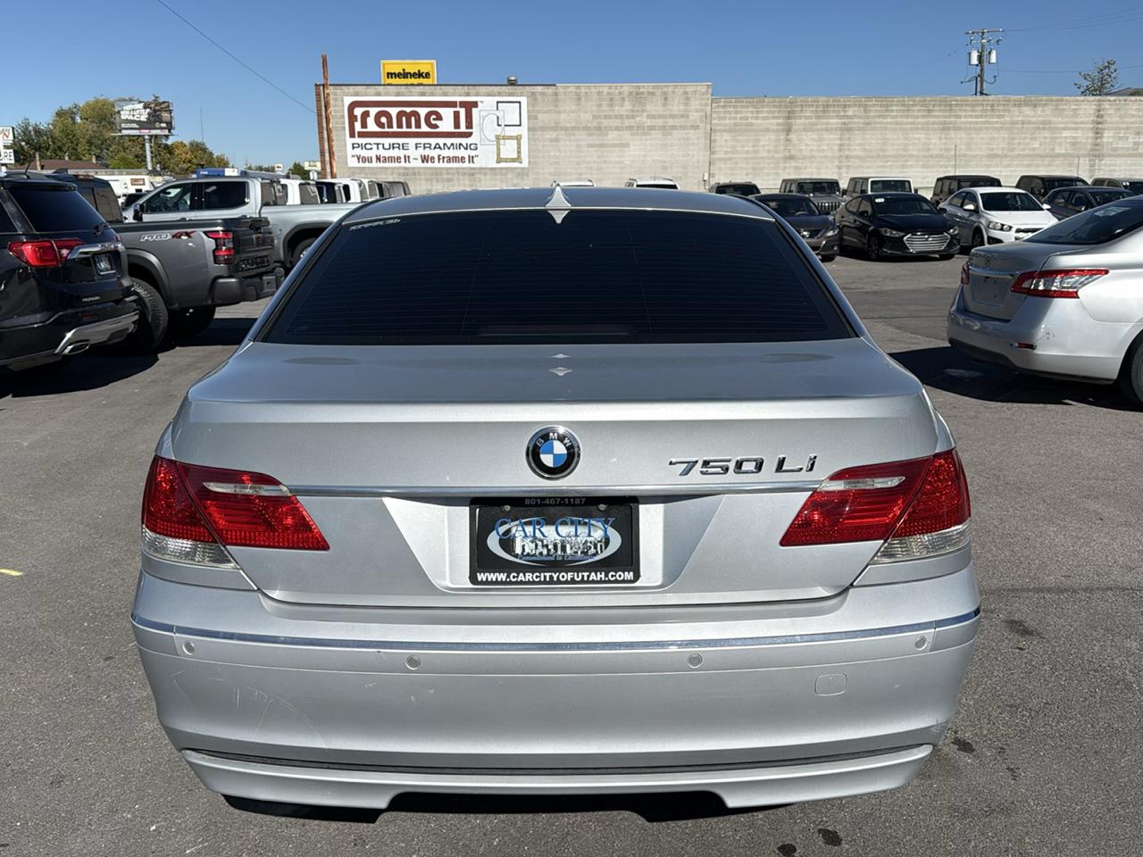 BMW 7 Series 4dr Sdn 750Li 2008