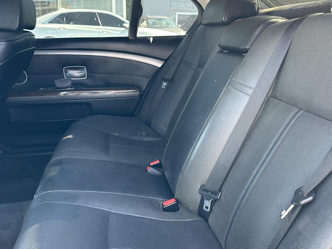 BMW 7 Series 4dr Sdn 750Li 2008