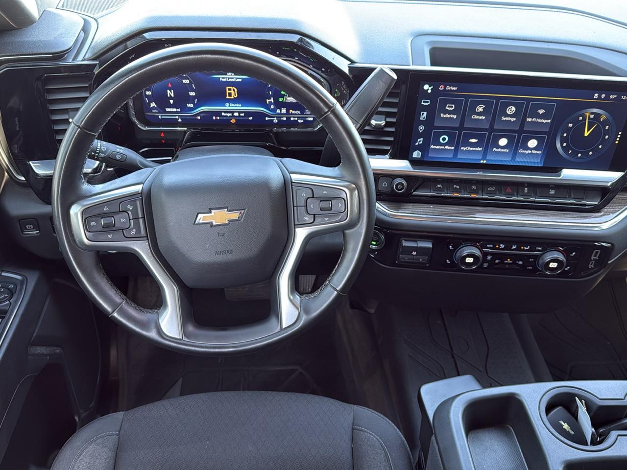Chevrolet Silverado 1500 4WD Crew Cab 157" LT 2023