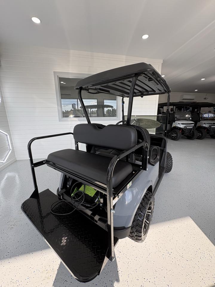 EZGO RXV  2023