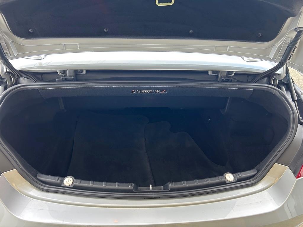 BMW 6-Series 650i Convertible 2012