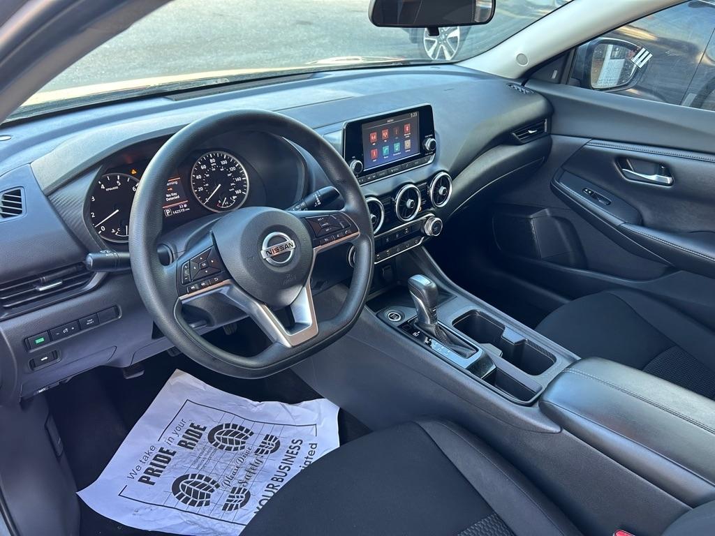 Nissan Sentra S 2021