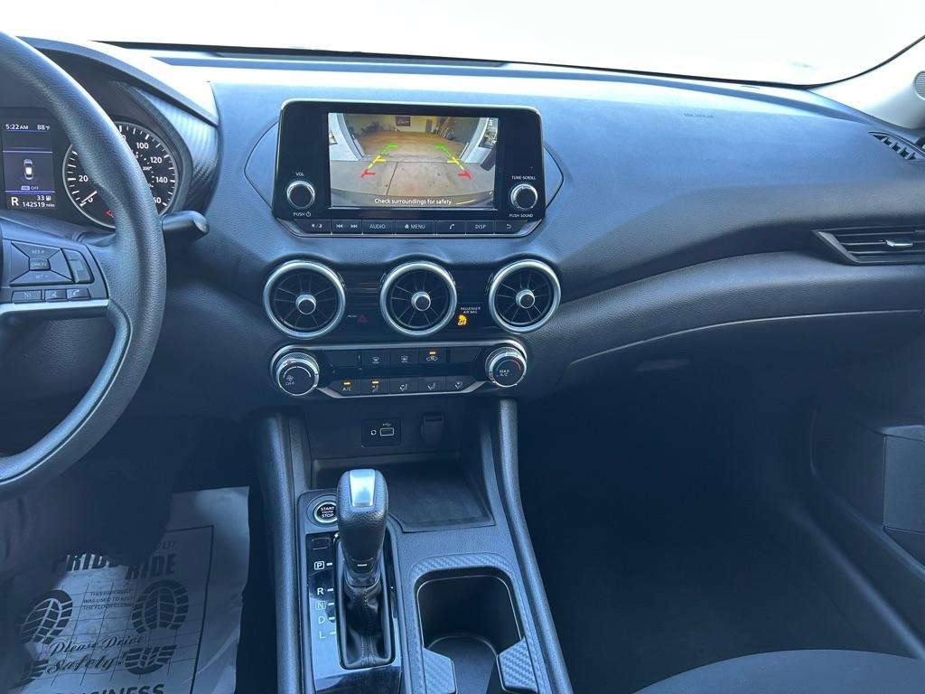 Nissan Sentra S 2021