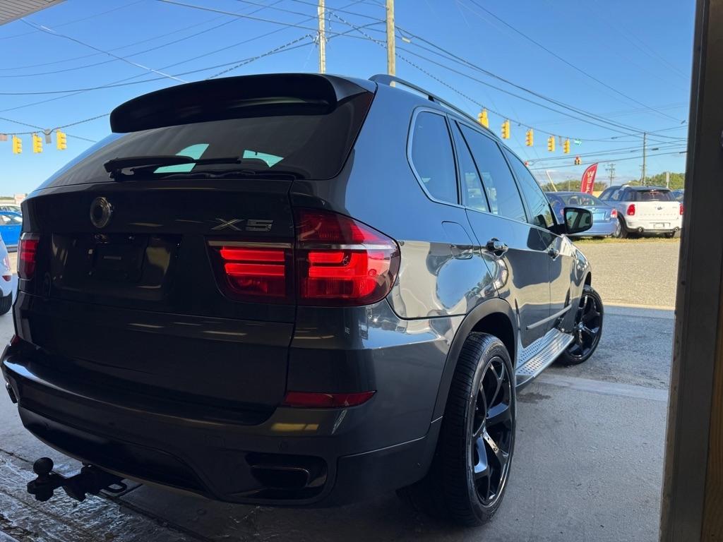 BMW X5 xDrive50i 2011
