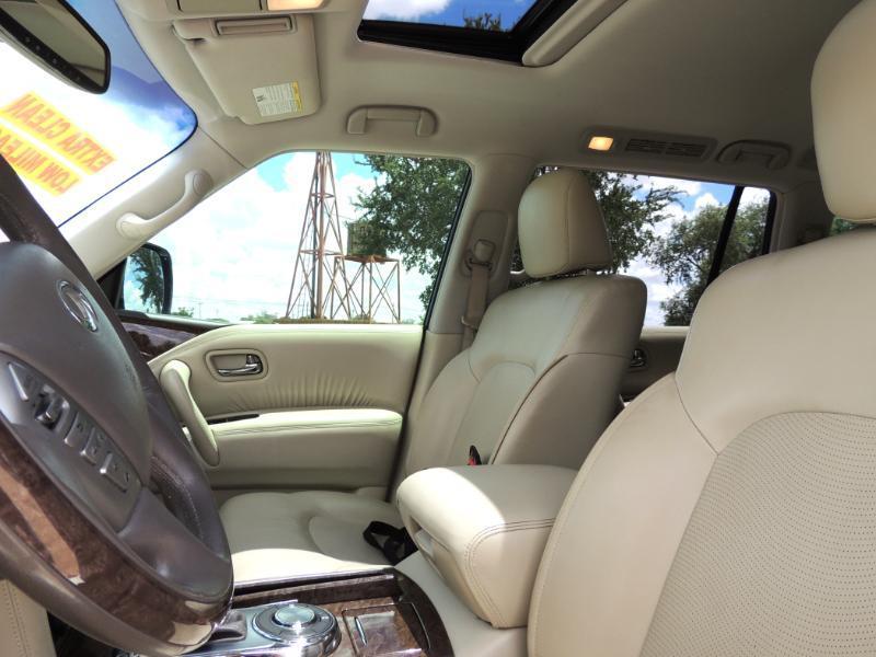 Infiniti QX80 2WD 2017