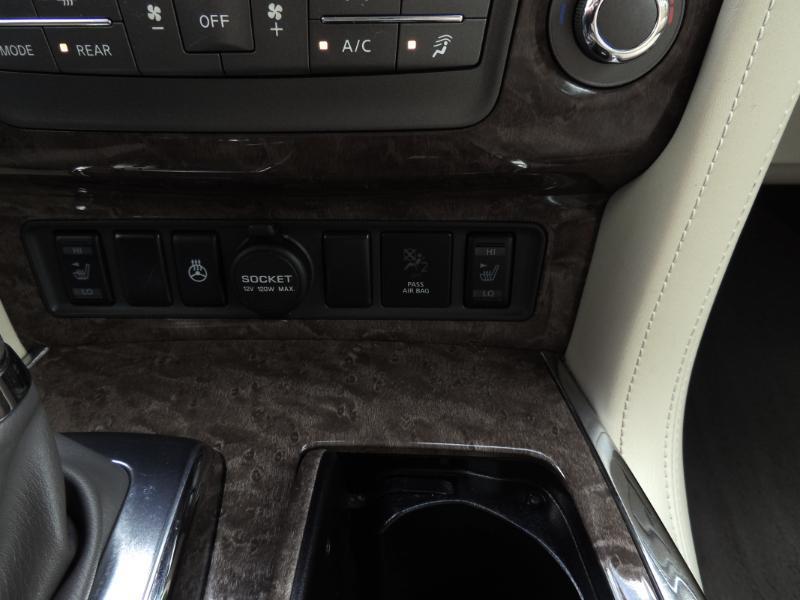 Infiniti QX80 2WD 2017