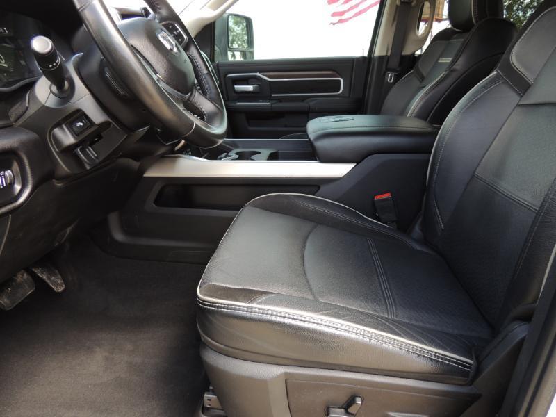 RAM 2500 Laramie Crew Cab SWB 4WD 2024