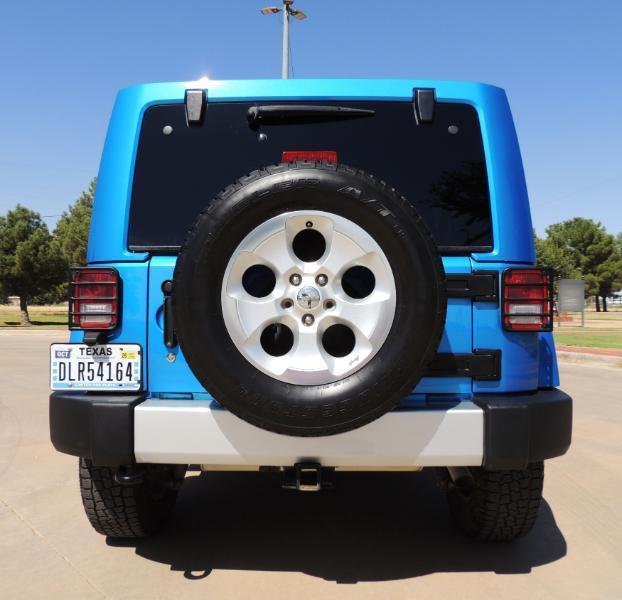 Jeep Wrangler Unlimited Sahara 4WD 2015