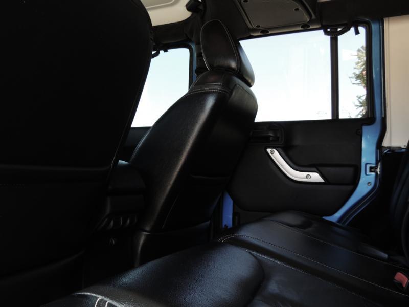 Jeep Wrangler Unlimited Sahara 4WD 2015