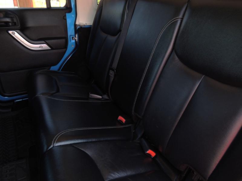 Jeep Wrangler Unlimited Sahara 4WD 2015