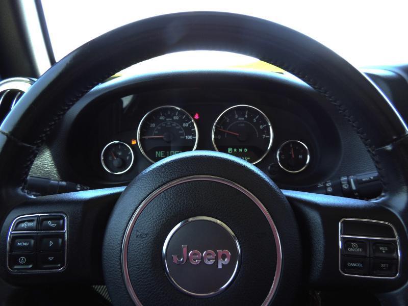 Jeep Wrangler Unlimited Sahara 4WD 2015