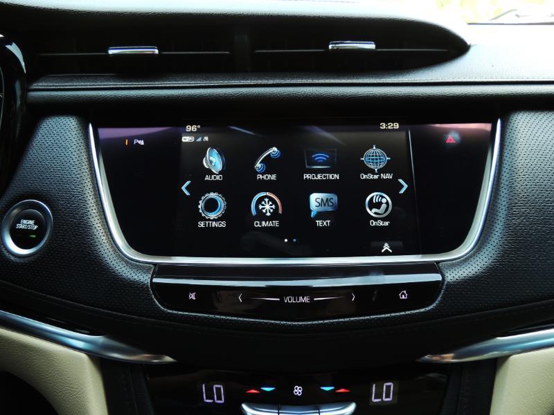 Cadillac XT5 Base 2019