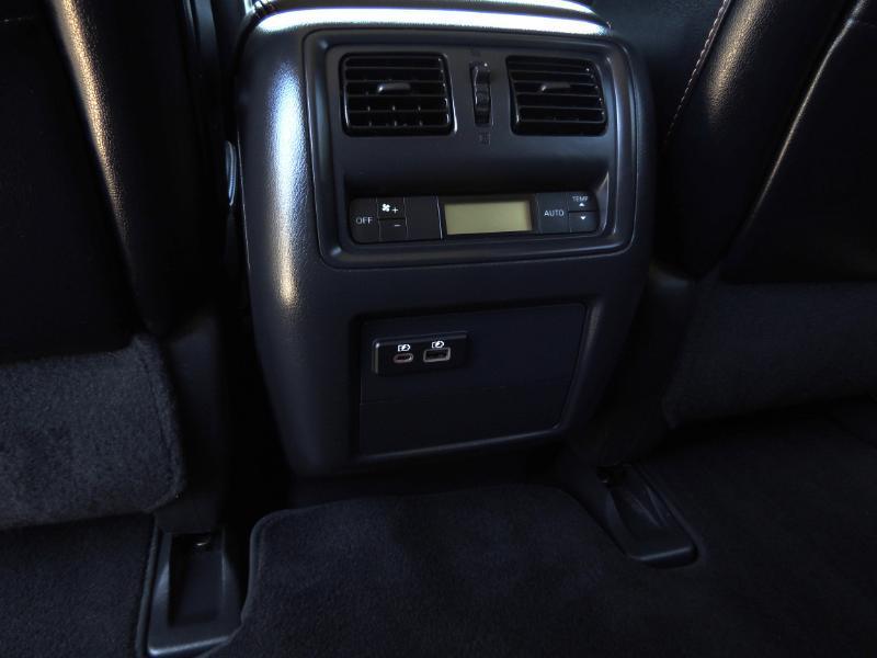 Nissan Pathfinder SV 4WD 2020