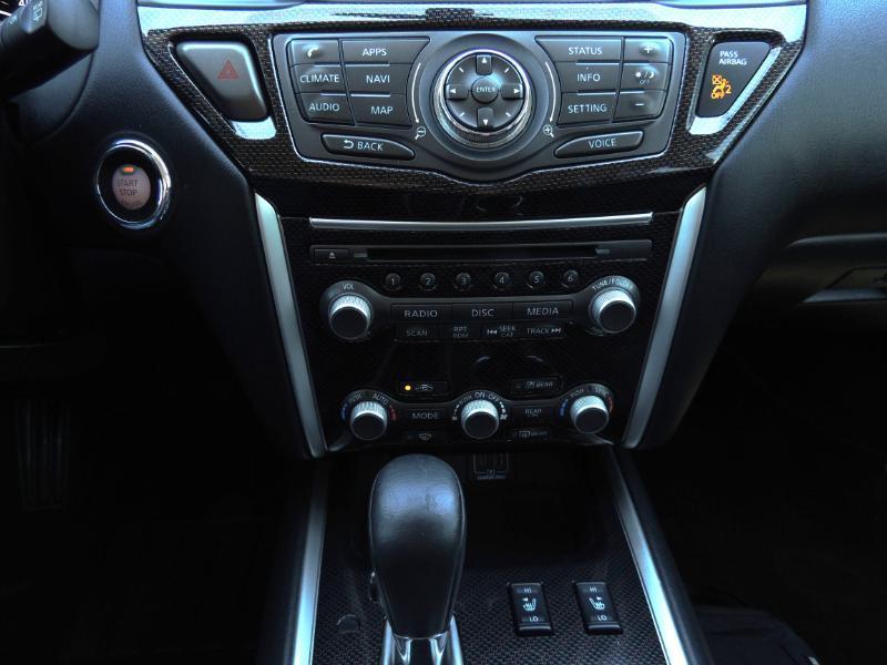Nissan Pathfinder SV 4WD 2020