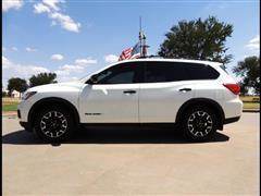 2020 Nissan Pathfinder 