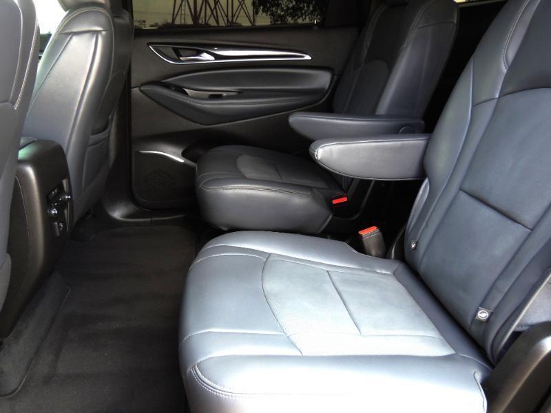 Buick Enclave Essence FWD 2023