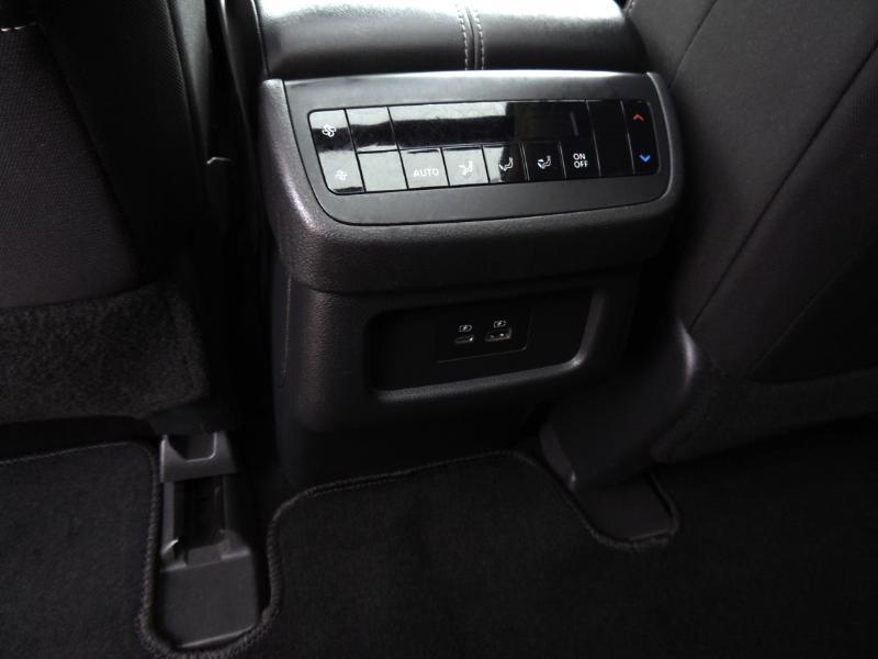 Nissan Pathfinder SV 2022