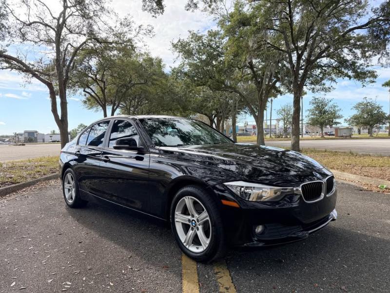 BMW 3-Series 320i 2015