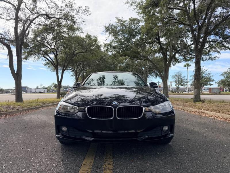 BMW 3-Series 320i 2015