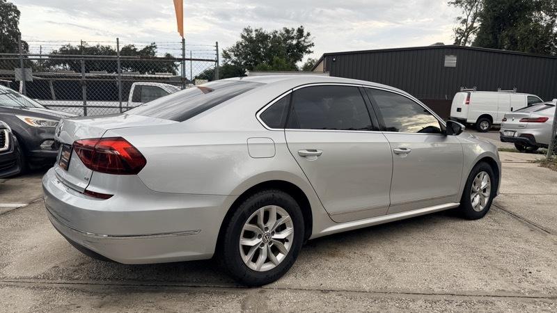 Volkswagen Passat  2017