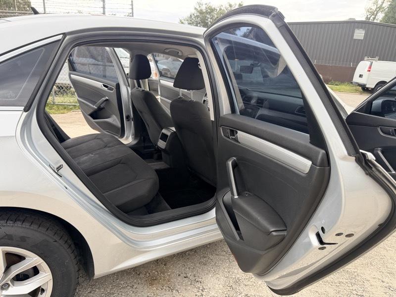 Volkswagen Passat  2017