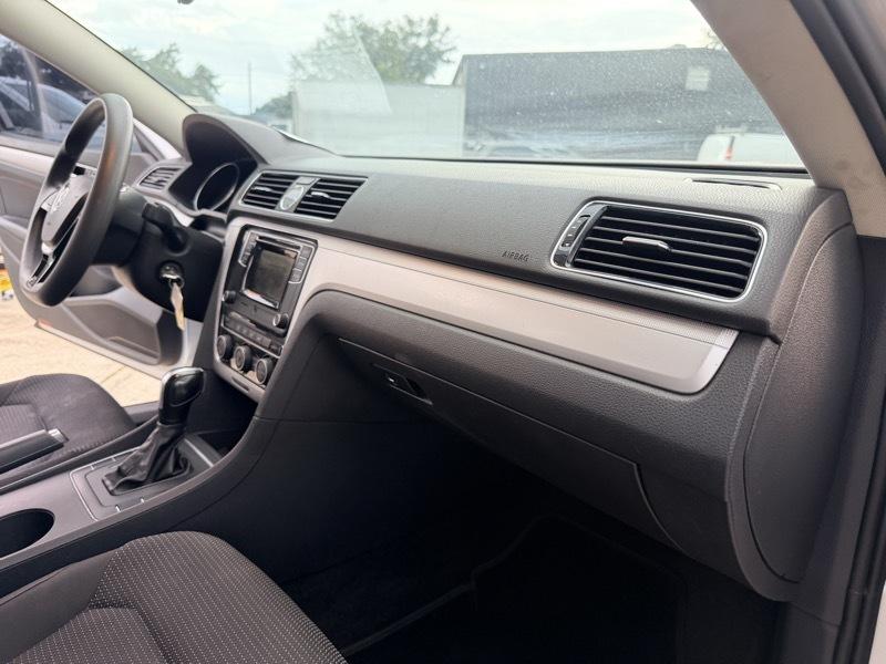 Volkswagen Passat  2017