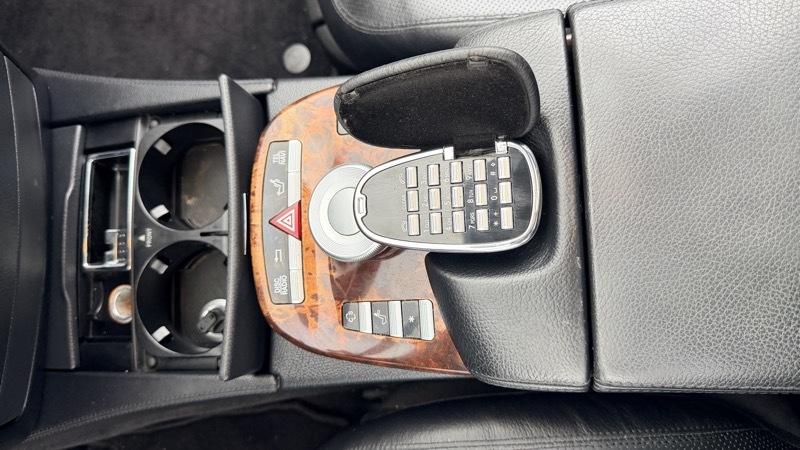 Mercedes-Benz S-Class  2007