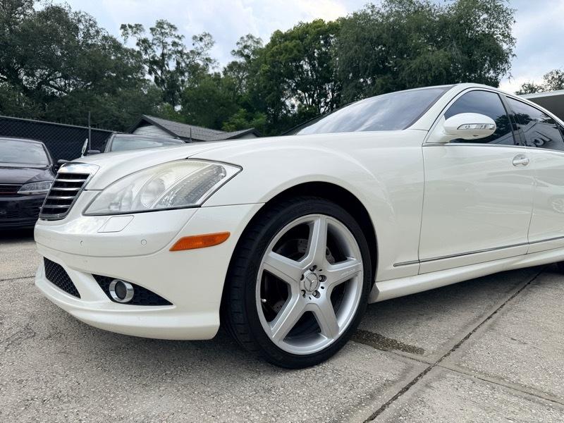 Mercedes-Benz S-Class S550 2009