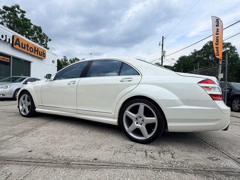 Mercedes-Benz S-Class S550 2009
