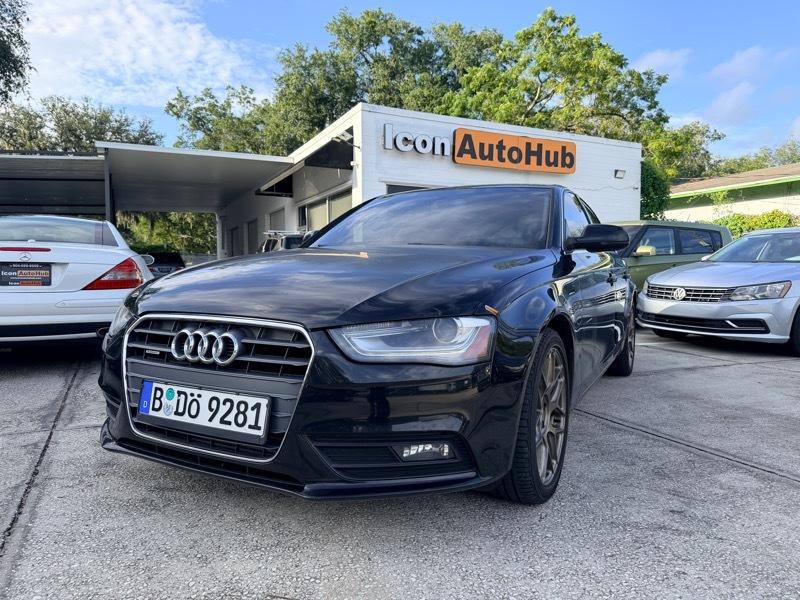 Audi A4 2.0T Premium Sedan quattro Manual 2013