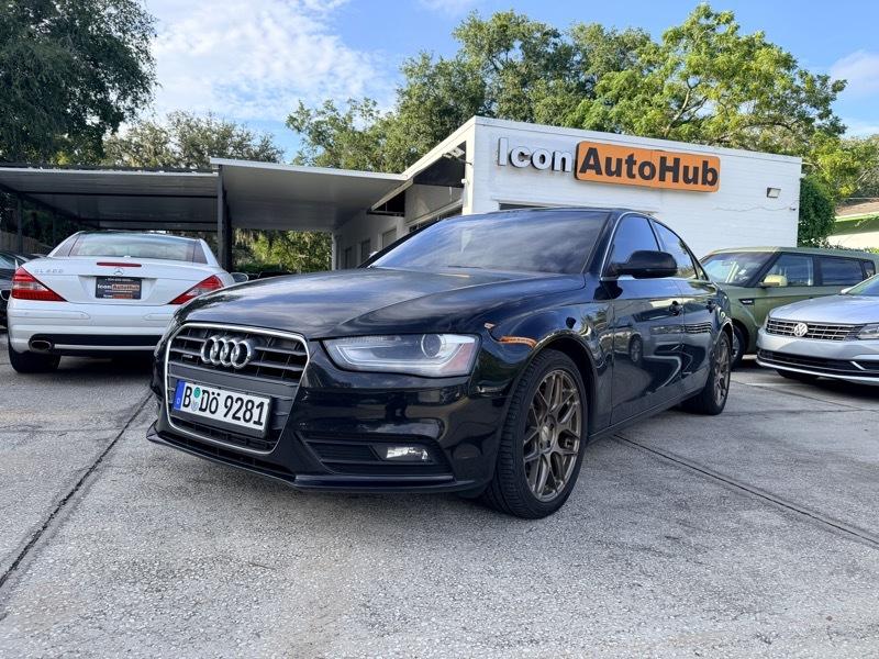 Audi A4 2.0T Premium Sedan quattro Manual 2013