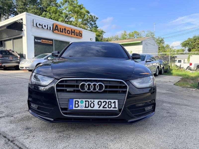 Audi A4 2.0T Premium Sedan quattro Manual 2013