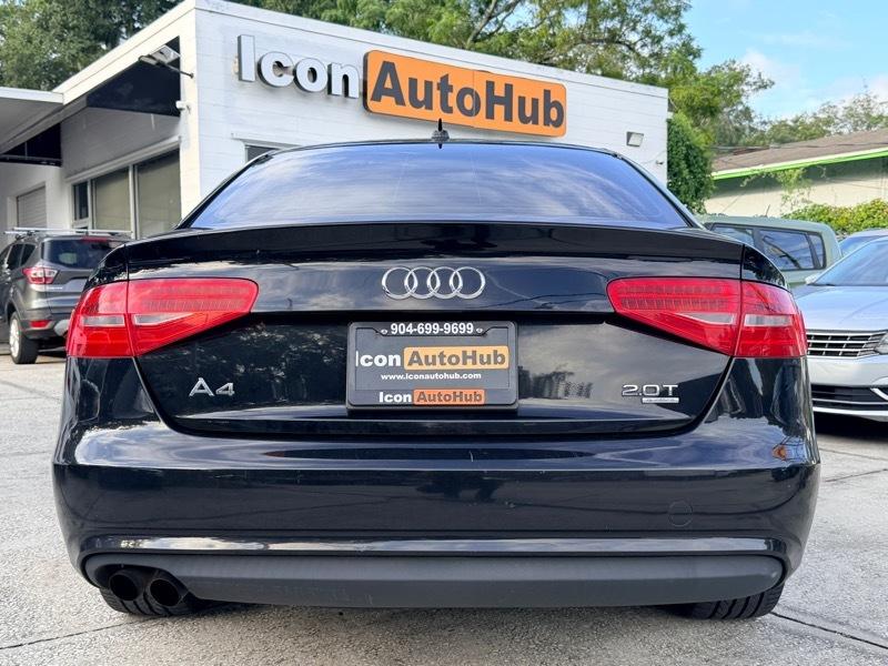 Audi A4 2.0T Premium Sedan quattro Manual 2013