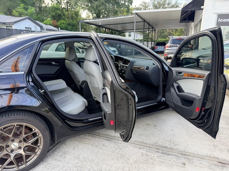 Audi A4 2.0T Premium Sedan quattro Manual 2013