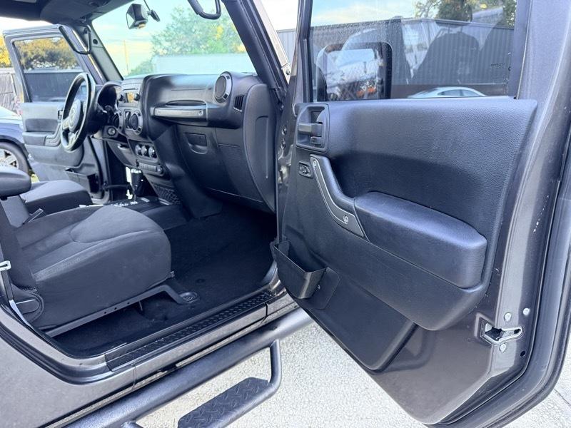 Jeep Wrangler Unlimited Sport 4WD 2016