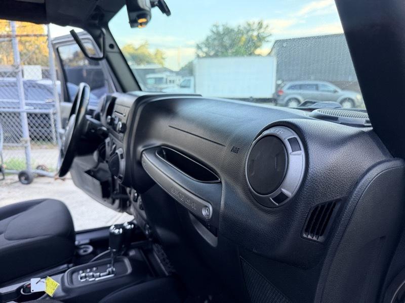 Jeep Wrangler Unlimited Sport 4WD 2016