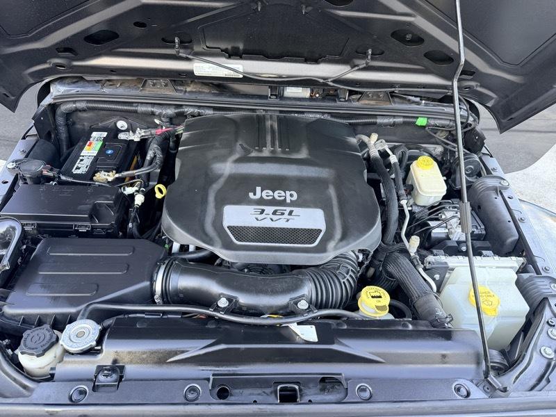 Jeep Wrangler Unlimited Sport 4WD 2016