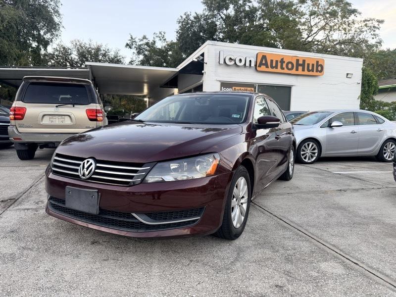 Volkswagen Passat 1.8T Wolfsburg AT 2014