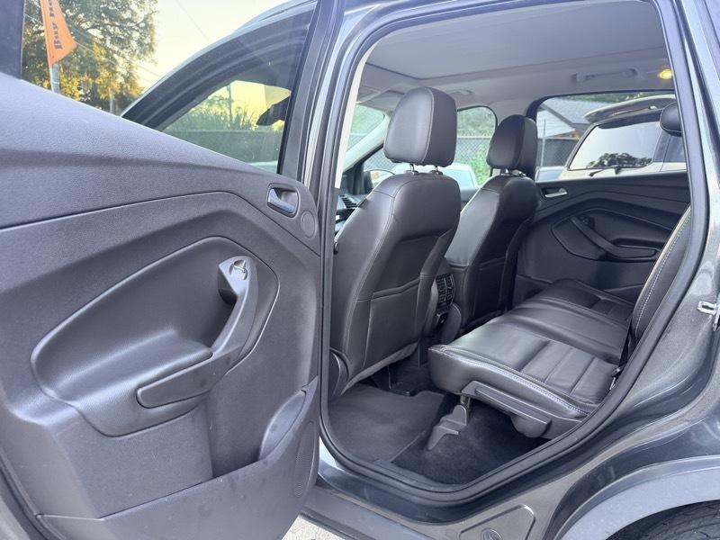 Ford Escape Titanium FWD 2016