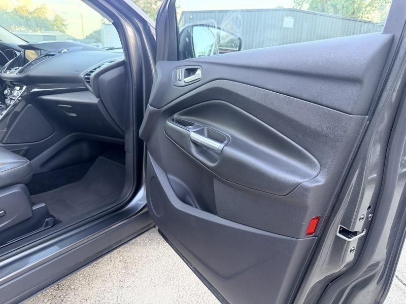 Ford Escape Titanium FWD 2016